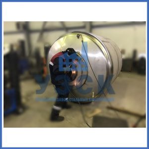 Купить ёмкости и баки из нержавеющей стали от завода УЗСК в Краснодаре